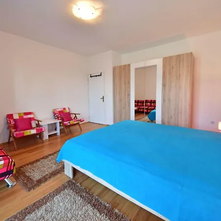 Adriana-3 By Interhome * 시비느 크름포트스키