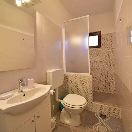 Adriana-3 By Interhome Appartamento Sibinj Krmpotski